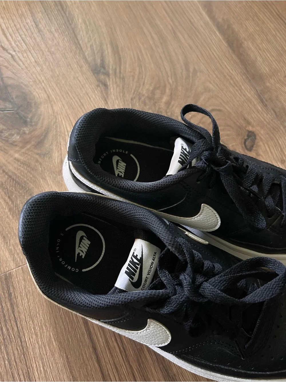 Nike durable black